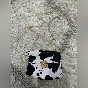 Cow print purse PERFECT FOR NASHVILLE 🤠